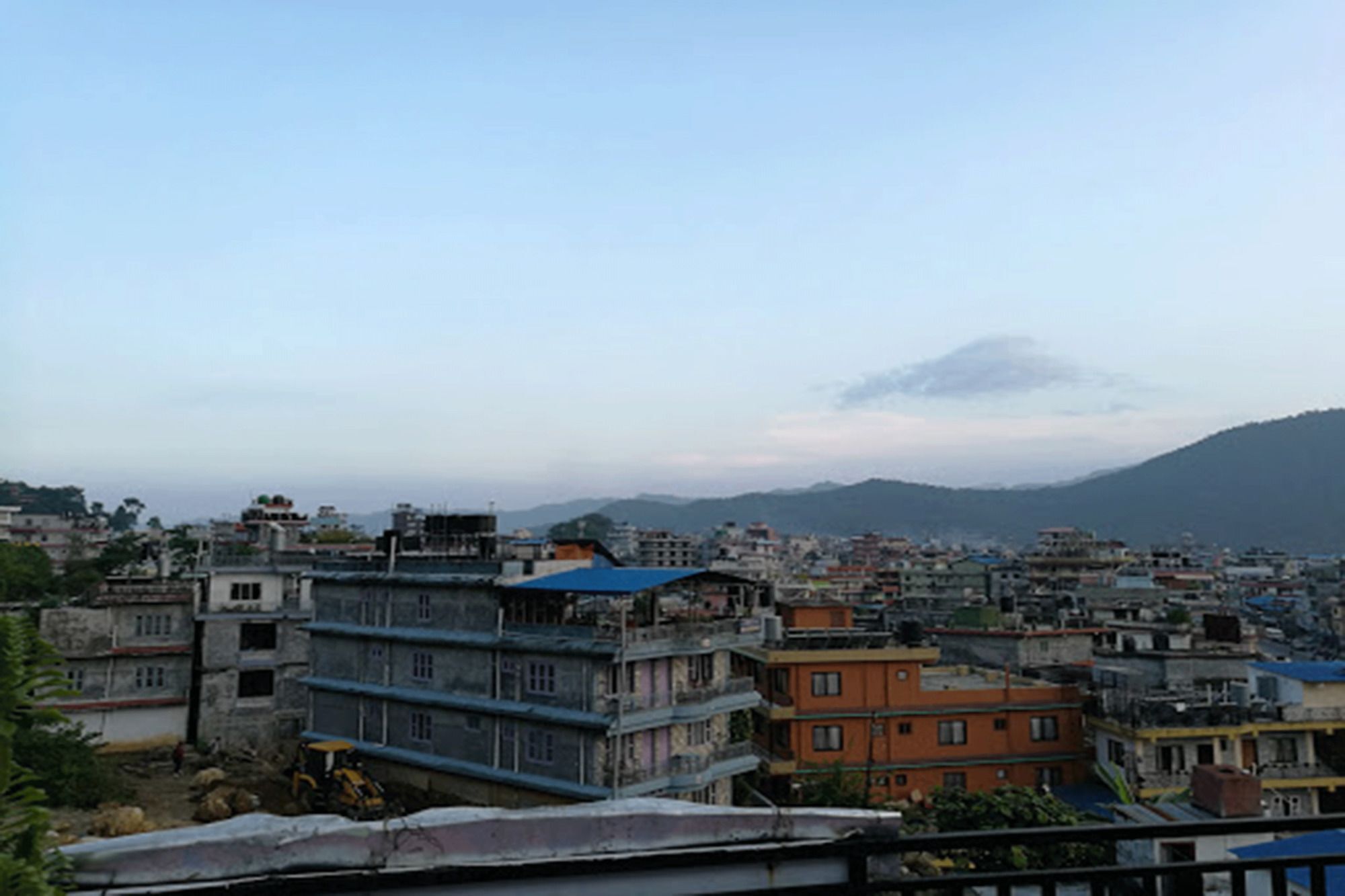 Hotel Santana Pokhara Kültér fotó
